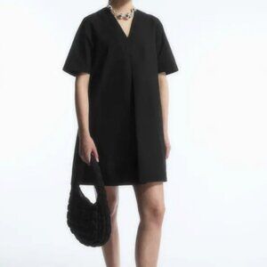 Black V-Neck Pleated dress